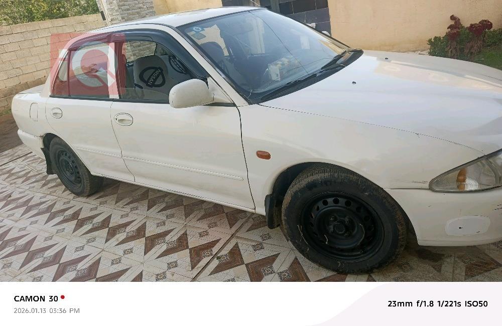 بروتون ويرا